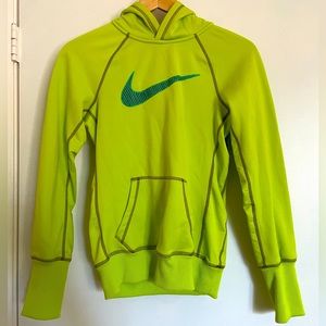 Nike Sweatshirt. Hoodie with front pocket.